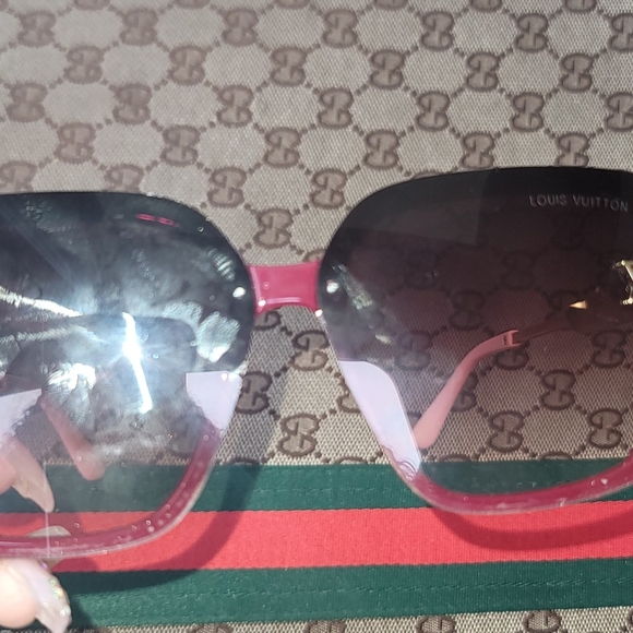 Sunglasses - Picture 1 of 5